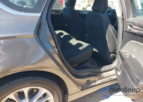 2020 Ford Fusion Se из США, поврежденный, VIN 3FA6P0HD0LR234615